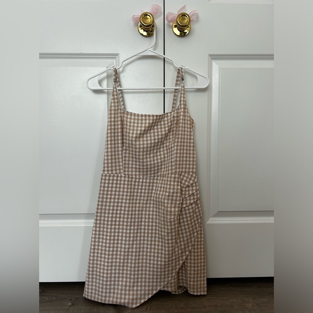 Brown and white plaid dress, Abercrombie and Fitch.